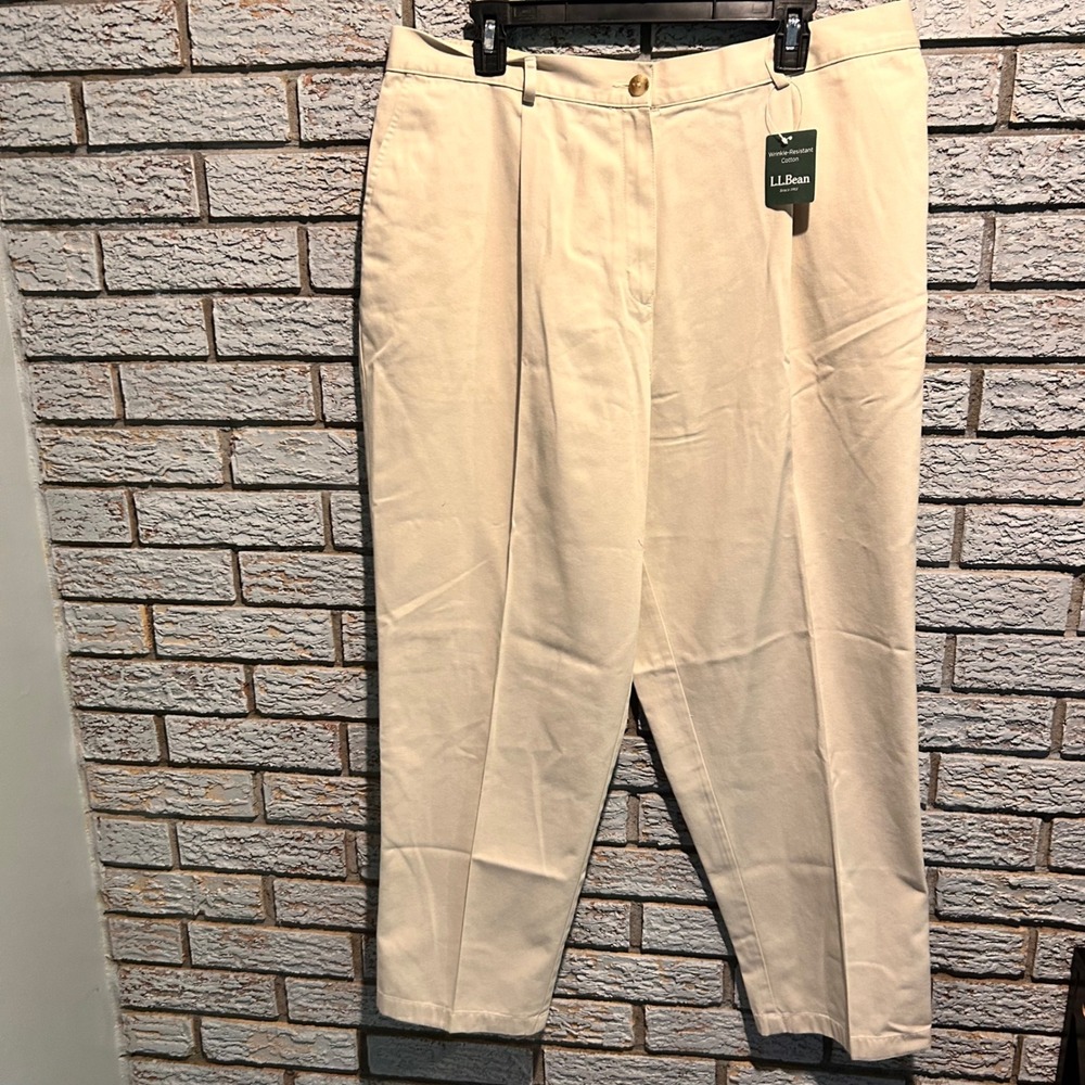 LL Bean Original Fit Wrinkle Resistant Cotton Khaki Pants 20 PET 183650 Beige